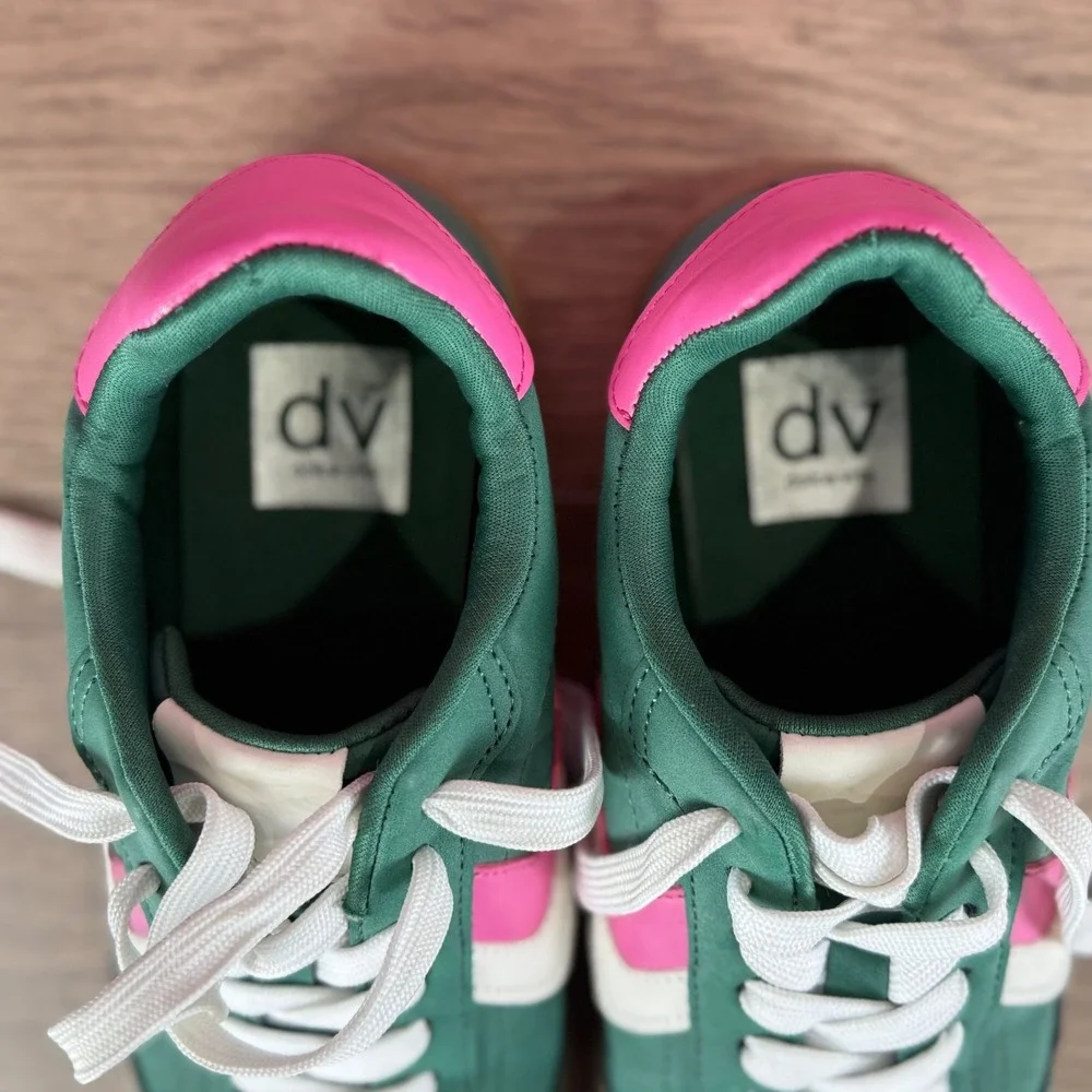 DV by Dolce Vita Sybela Retro Low Top Trainers Lifestyle Casual Green Pink 6.5